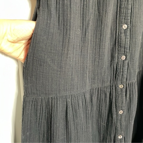 Xirena Tired Kendall Black Crinkle Gauze Midi Dress Size Small Button Front - Picture 6 of 10